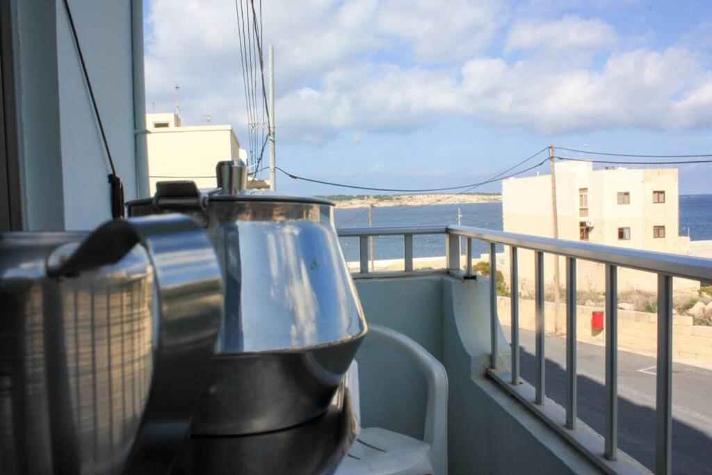 Fiesta Apartment Seaview Mellieha Exterior photo